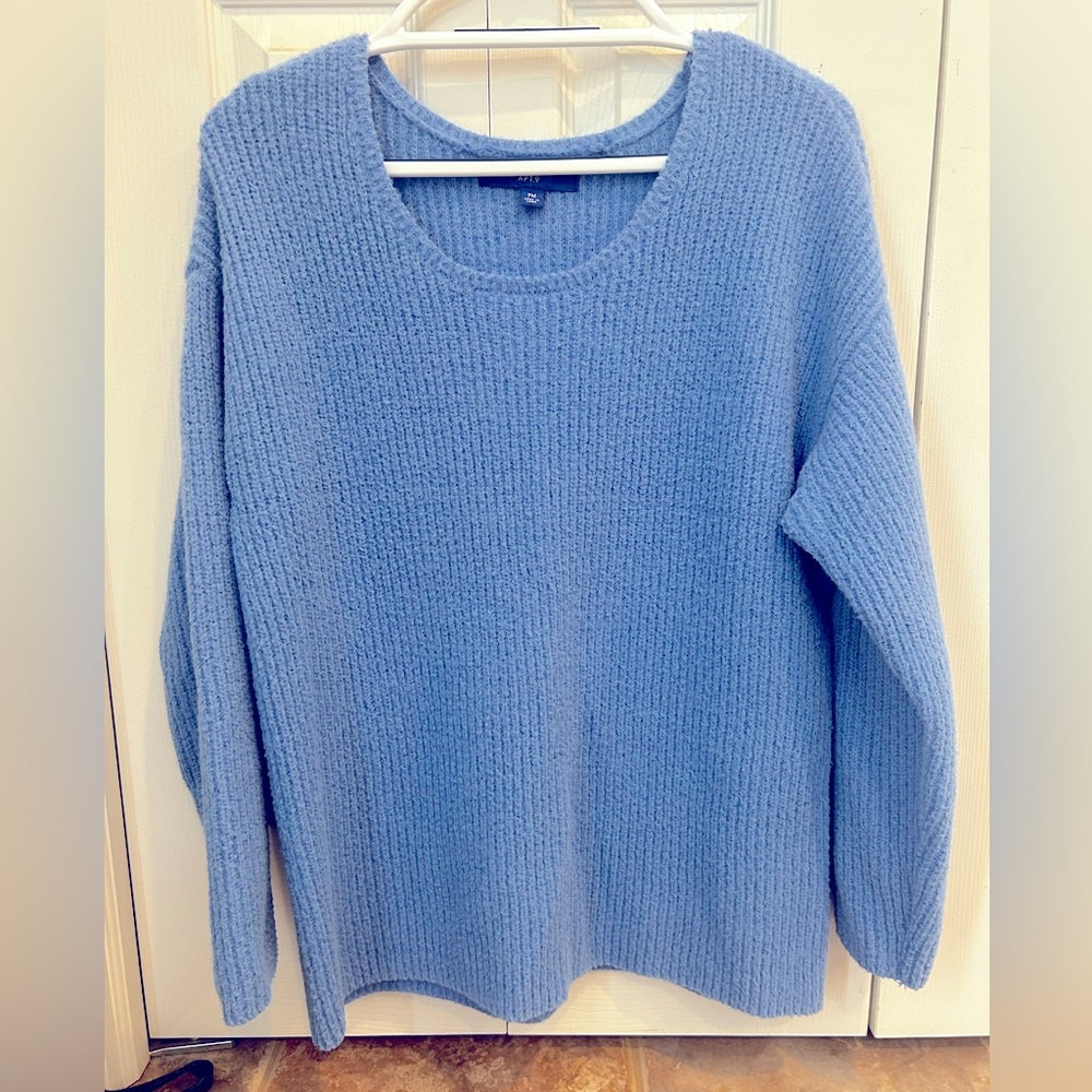 Sky blue plush crewneck knit sweater